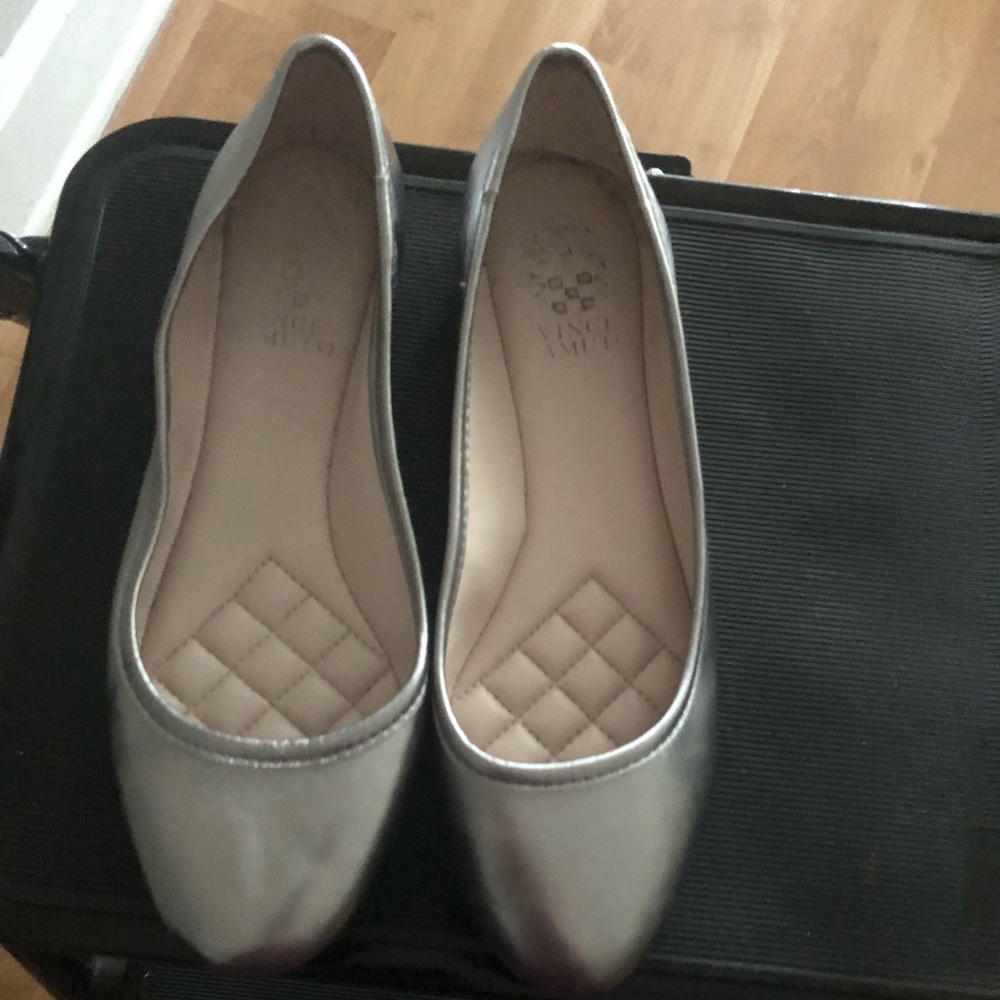 Vince Camuto flats